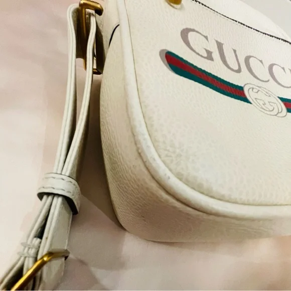 Gucci Vintage Logo Vertical Leather Crossbody - Picture 6 of 8
